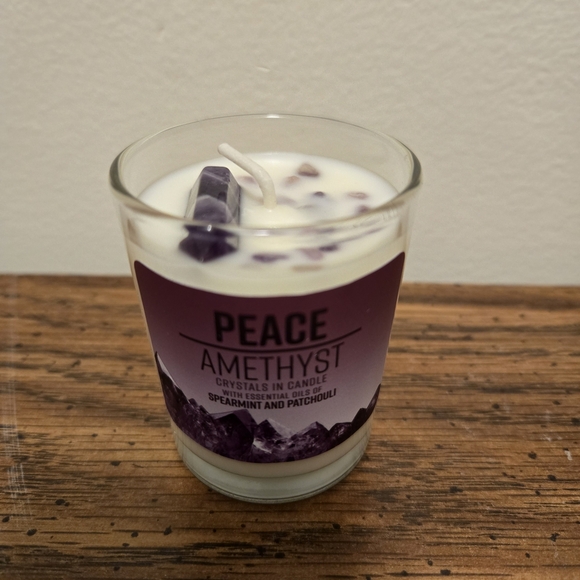 Peace Amethyst Crystal Candle - Picture 2 of 2